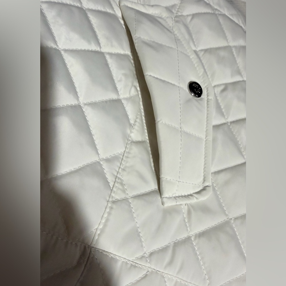 Ralph Lauren Ivory Like New Quilted vest with pockets - Picture 11 of 12